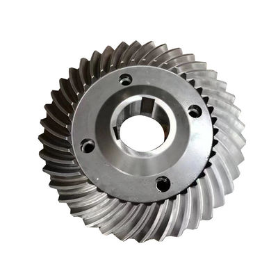 Parti di ingranaggi per ingranaggi industriali a spirale a forgia di precisione su misura