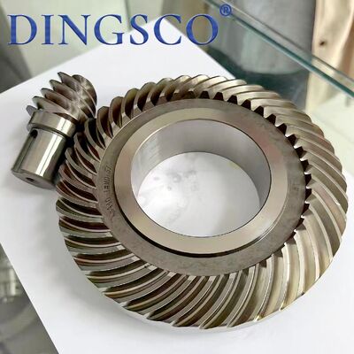 OEM set di ingranaggi a bevole a spirale ruota corona trattata termicamente e pinion per sistema di azionamento del riduttore industriale
